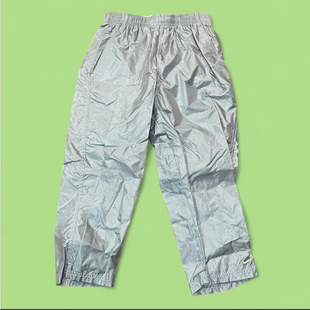 Vintage y2k NIKE silver capri pants stretch waist windbreaker pants womens S/M